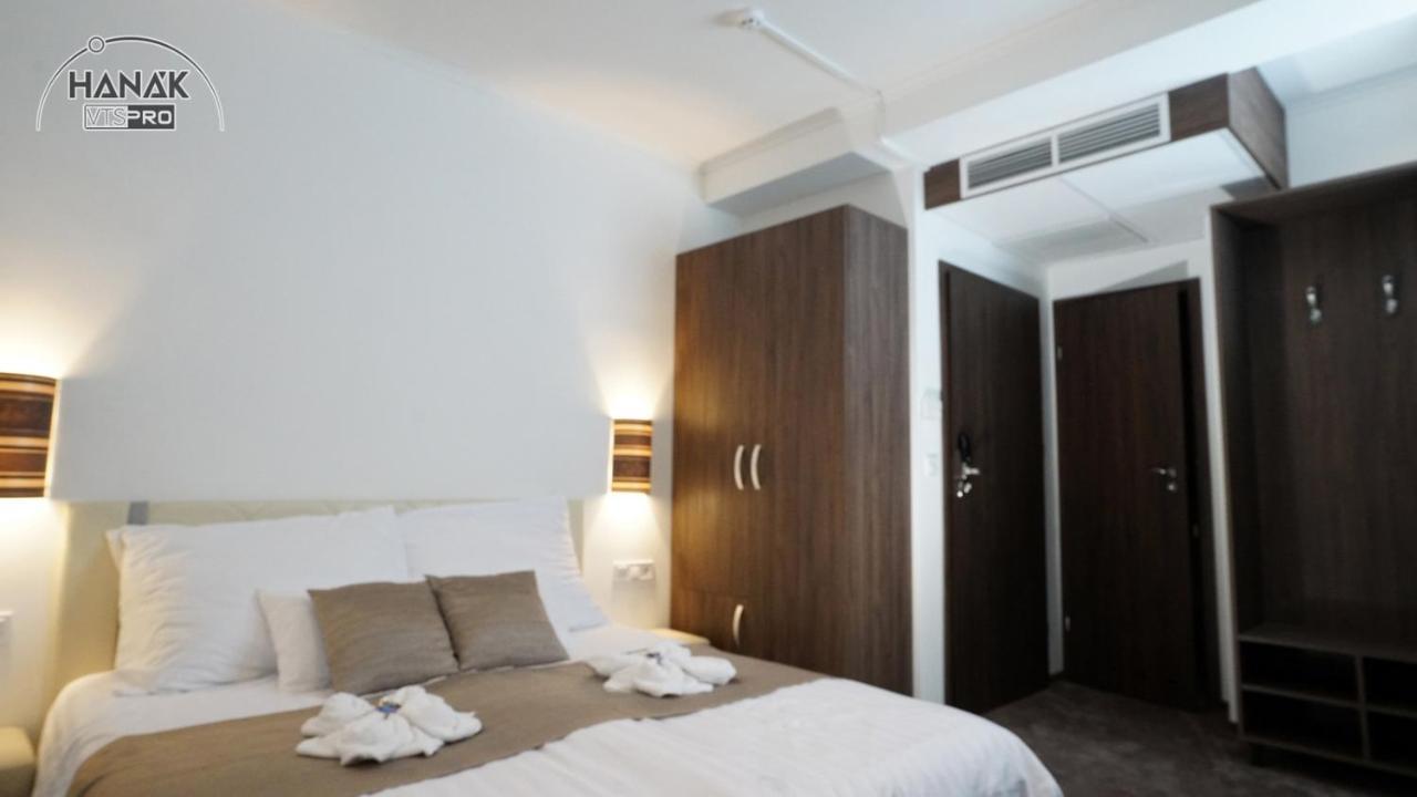 Hotel Irisz Nyiregyhaza Luaran gambar