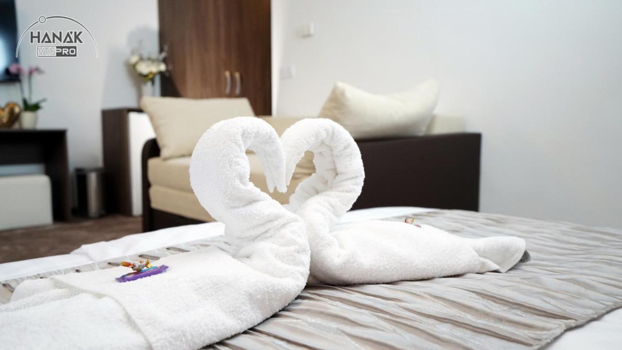 Hotel Irisz Nyiregyhaza Luaran gambar
