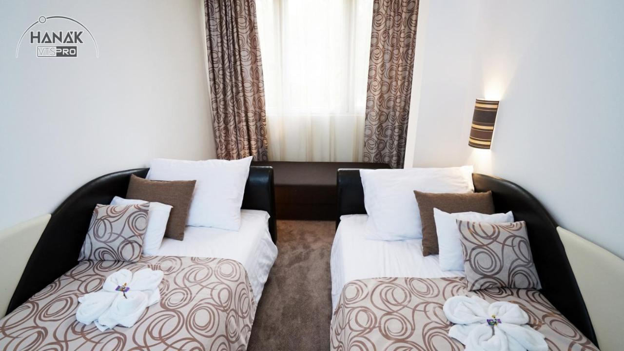 Hotel Irisz Nyiregyhaza Luaran gambar
